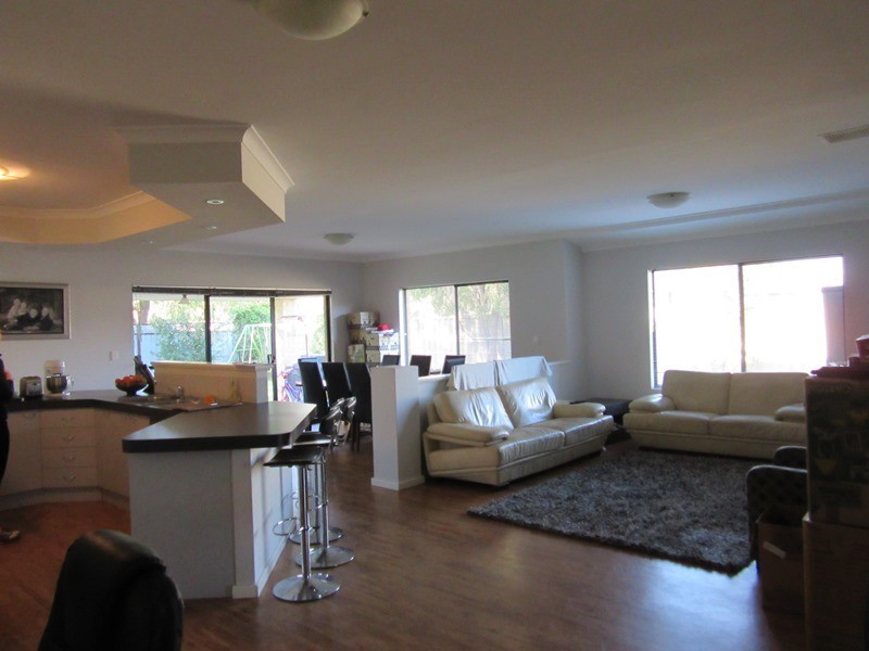 15 Currawong Drive, Busselton WA 6280