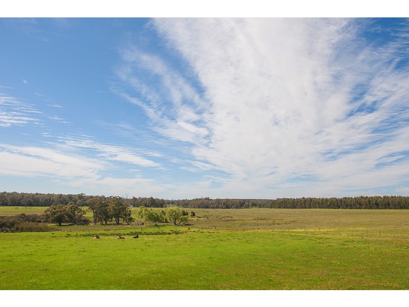 91 Darnell Road, Rosa Brook WA 6285