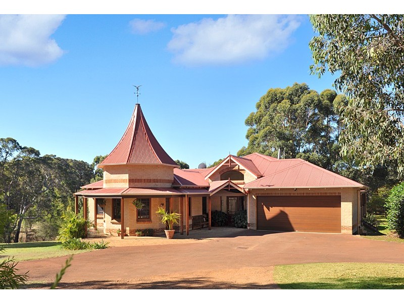 400 Roxburgh Road, Margaret River WA 6285