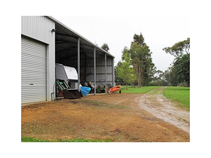 1422 Osmington Road, Osmington WA 6285