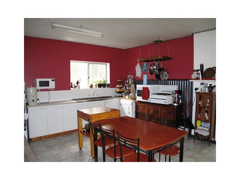 1422 Osmington Road, Osmington WA 6285