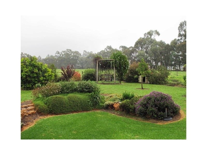 1422 Osmington Road, Osmington WA 6285