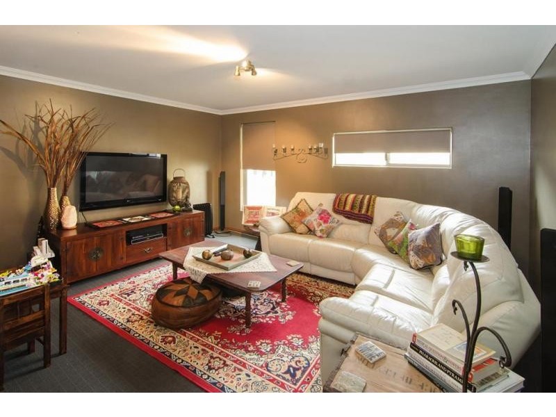 30 Provincia Parade, Yalyalup WA 6280