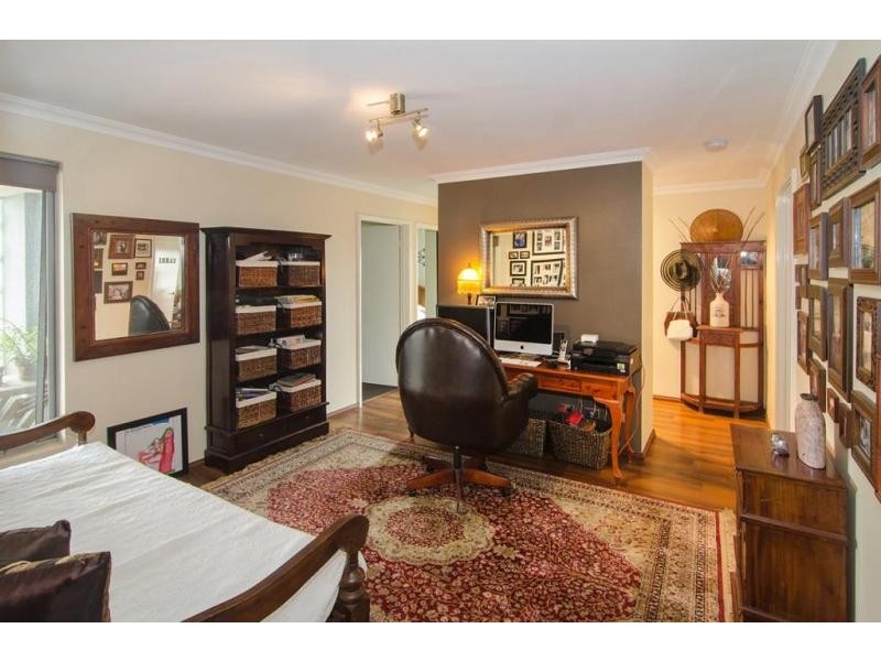 30 Provincia Parade, Yalyalup WA 6280