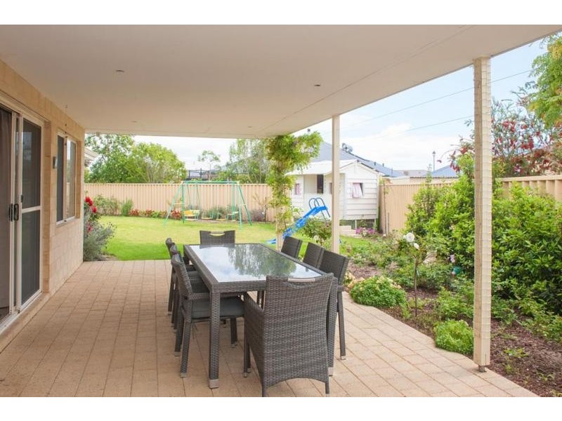 3 Lavender Gardens, Yalyalup WA 6280