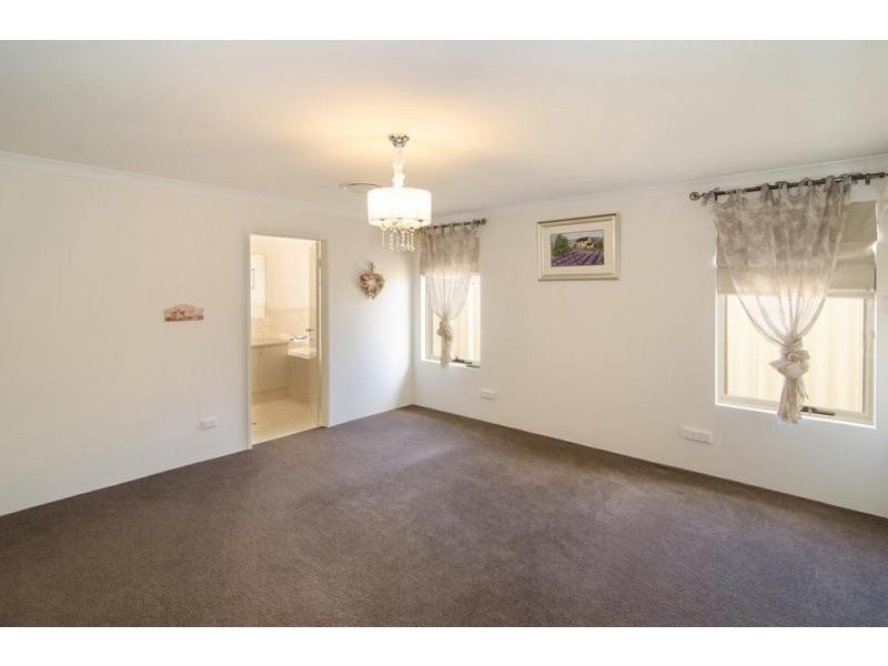 3 Lavender Gardens, Yalyalup WA 6280