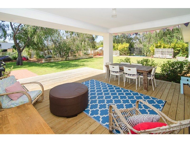 2 Monash Way, Abbey WA 6280