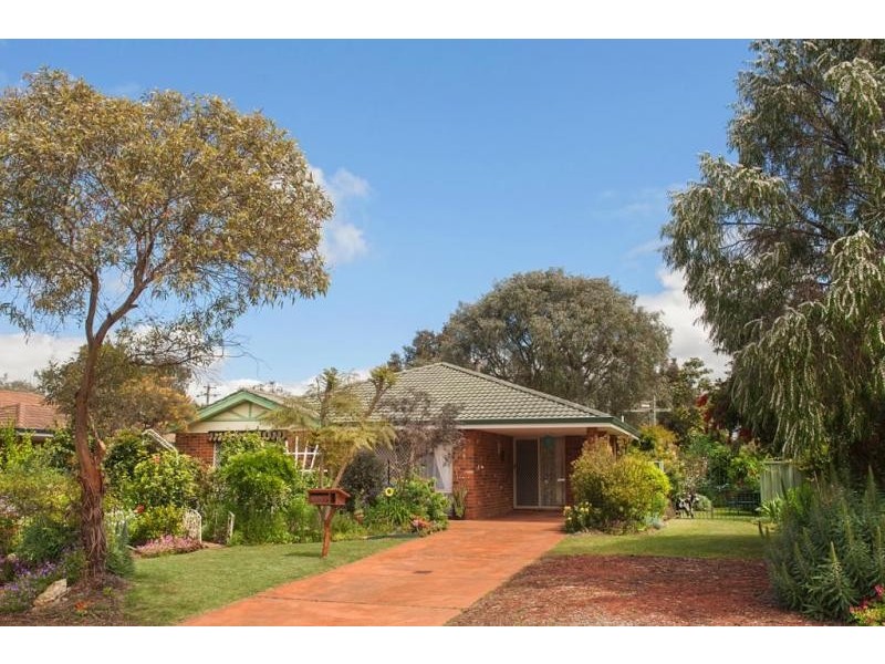 5 Glenmeer Ramble, West Busselton WA 6280