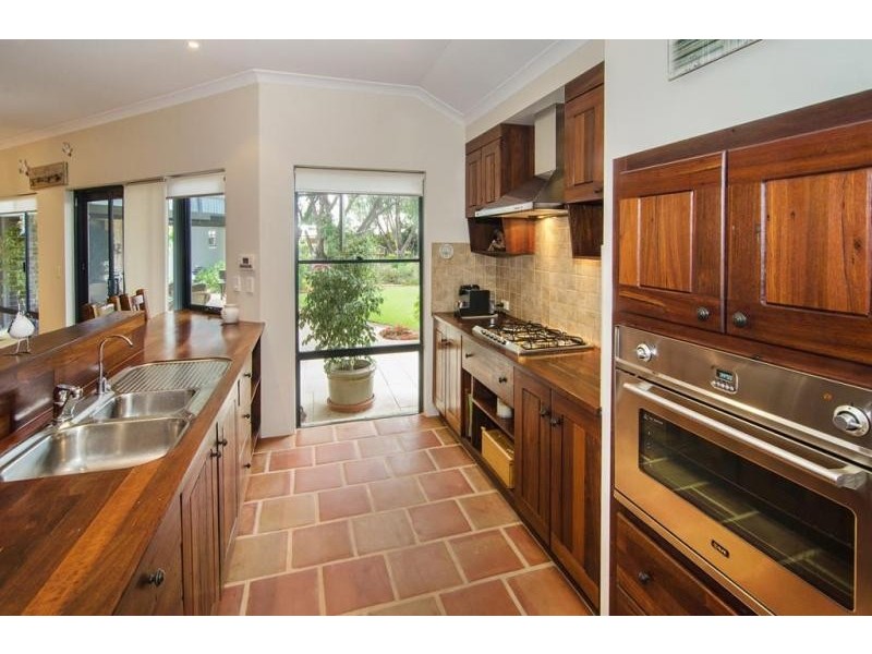 51 Country Road, Bovell WA 6280