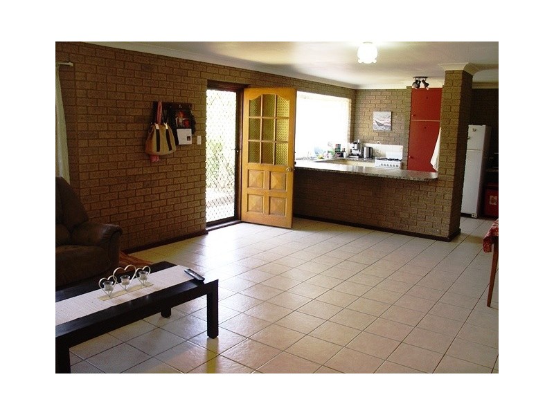 2/2 Croft Road, Margaret River WA 6285