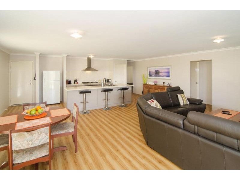 20 Mistral Bend, Yalyalup WA 6280