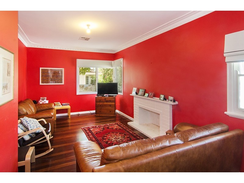 85 Fairbairn Road, Busselton WA 6280