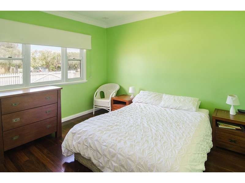 85 Fairbairn Road, Busselton WA 6280