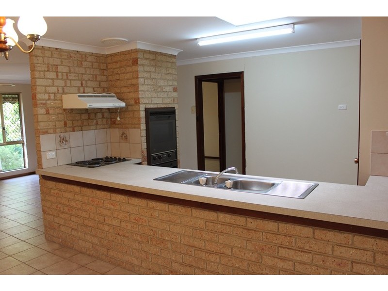 6 Orchid Court, Geographe WA 6280