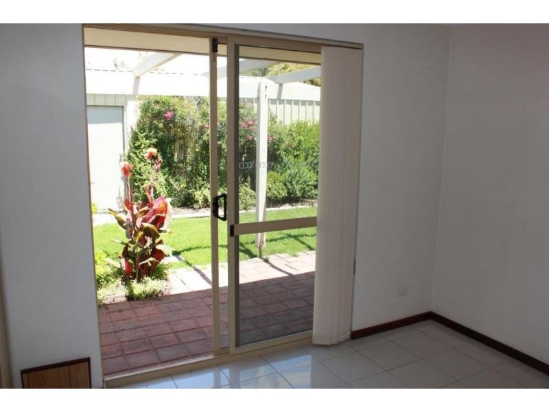 6 Orchid Court, Geographe WA 6280