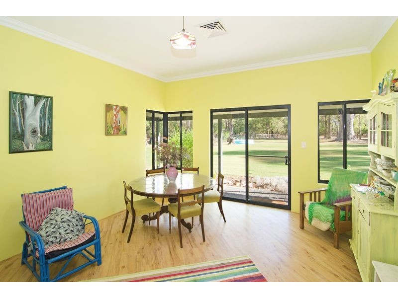 36 Forest Court, Reinscourt WA 6280