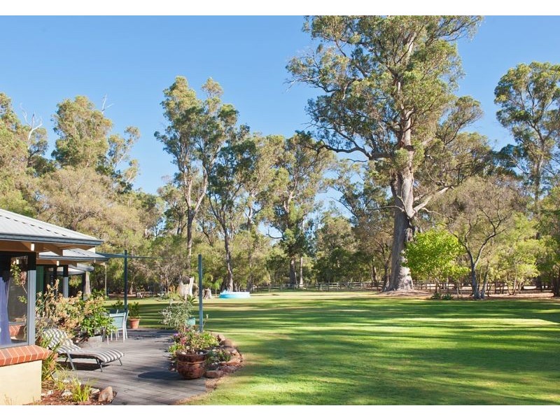 36 Forest Court, Reinscourt WA 6280