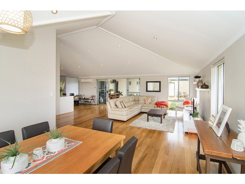 27 Amiro Street, Dunsborough WA 6281