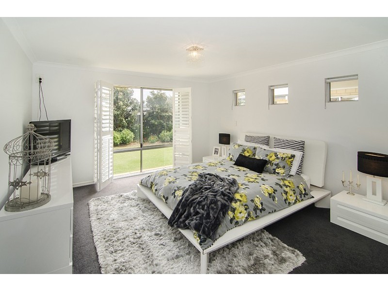 27 Amiro Street, Dunsborough WA 6281