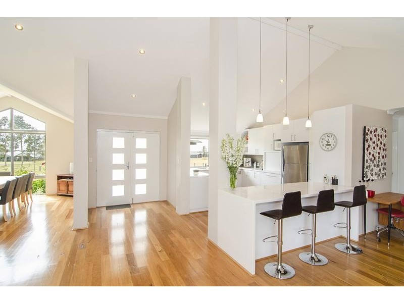 27 Amiro Street, Dunsborough WA 6281