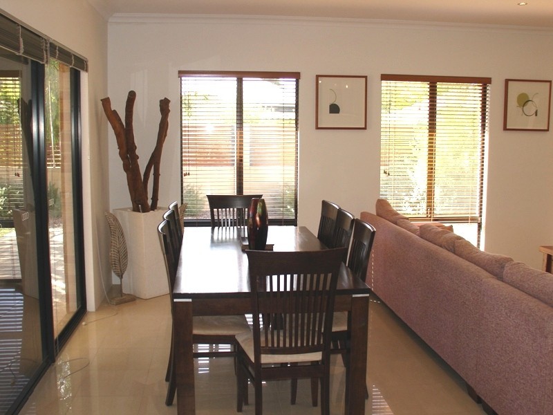 2 Bay View Street, West Busselton WA 6280