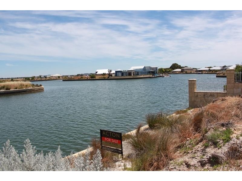 4 Lanyard Boulevard, Geographe WA 6280