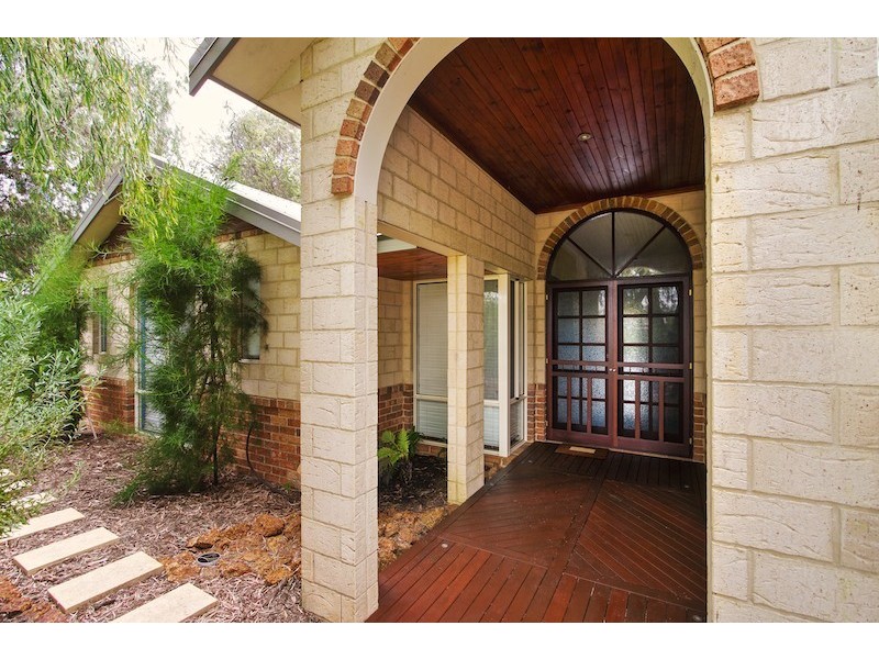 9 Lincoln Street, Abbey WA 6280