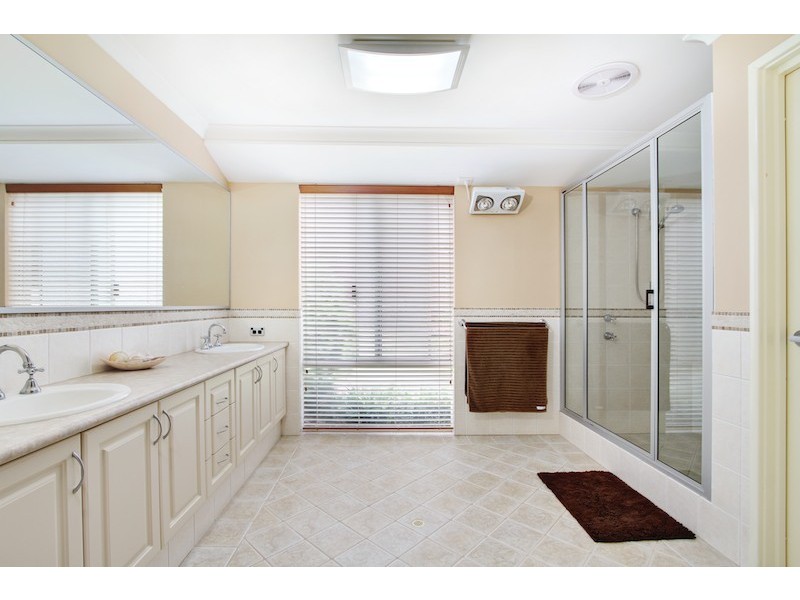 9 Lincoln Street, Abbey WA 6280