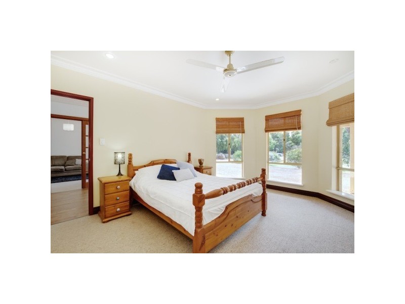 46 Kalgaritch Avenue, West Busselton WA 6280