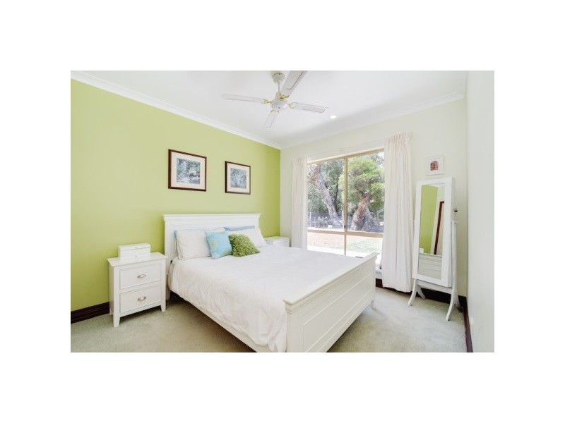 46 Kalgaritch Avenue, West Busselton WA 6280