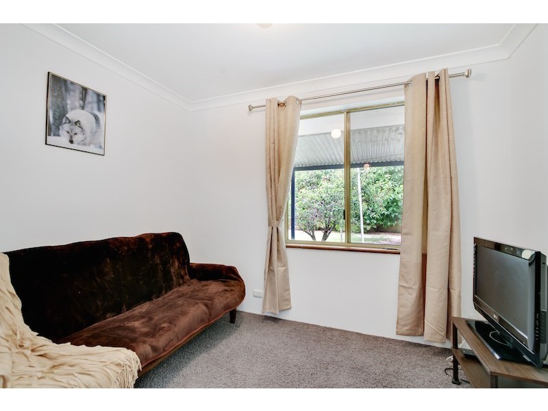 69 Cookworthy Road, Broadwater WA 6280