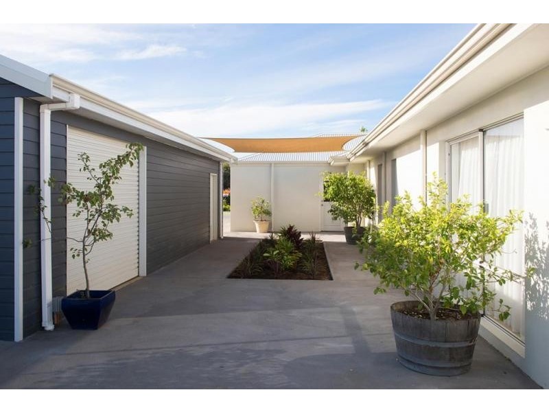 9 Hawker Approach, Yalyalup WA 6280