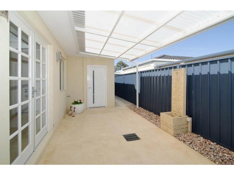 1/68 Carey Street, Busselton WA 6280