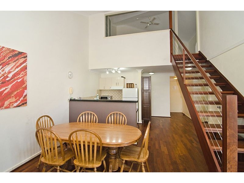 16/12 Little Colin Street, Broadwater WA 6280