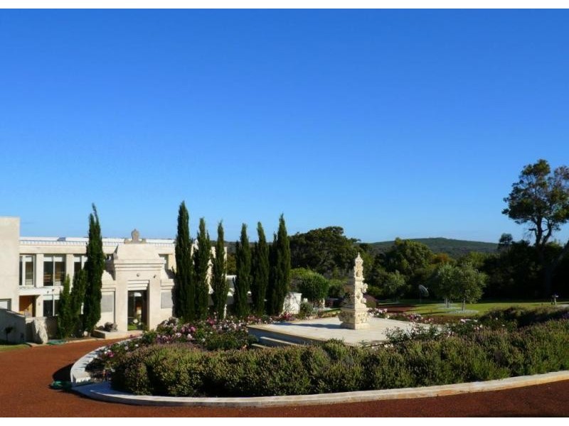 39 St Alouarn Place, Margaret River WA 6285