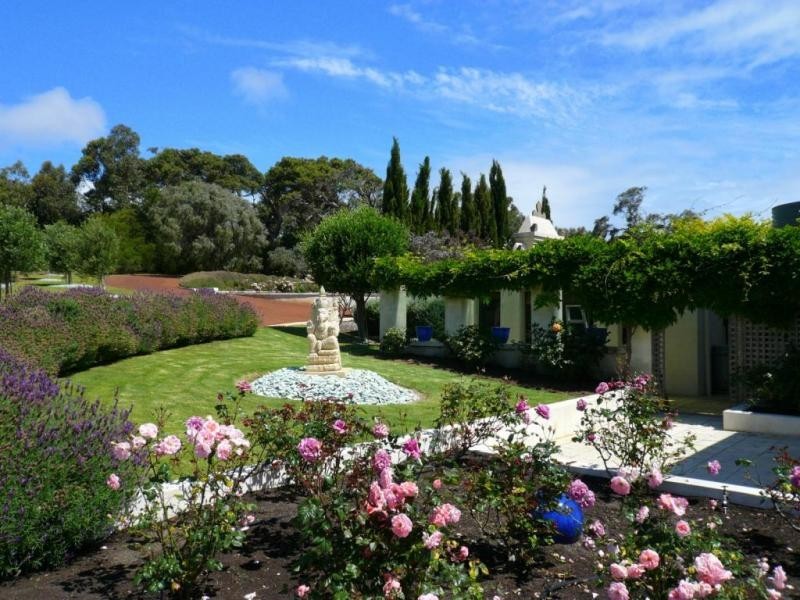 39 St Alouarn Place, Margaret River WA 6285