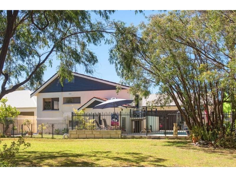 20 Manson Street, West Busselton WA 6280