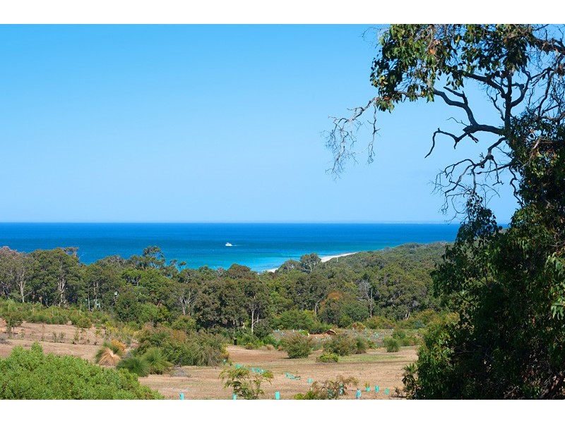 Lot 329,  Carnarvon Castle Drive, Eagle Bay WA 6281