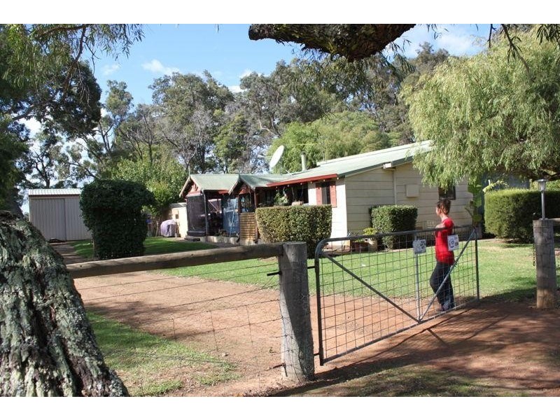 21 Myrtle Vale, Yoongarillup WA 6280