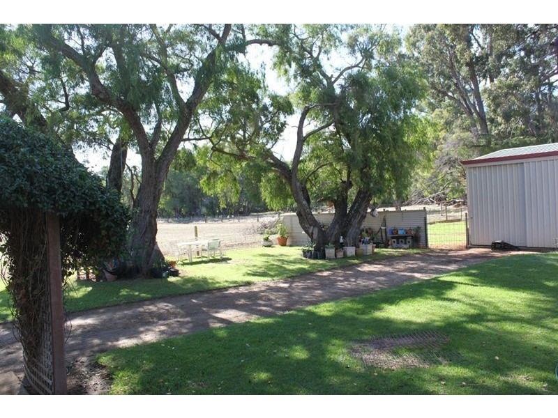 21 Myrtle Vale, Yoongarillup WA 6280