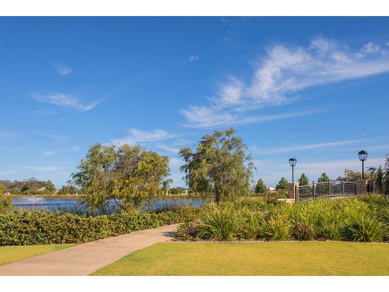 24 Marseilles Drive, Yalyalup WA 6280
