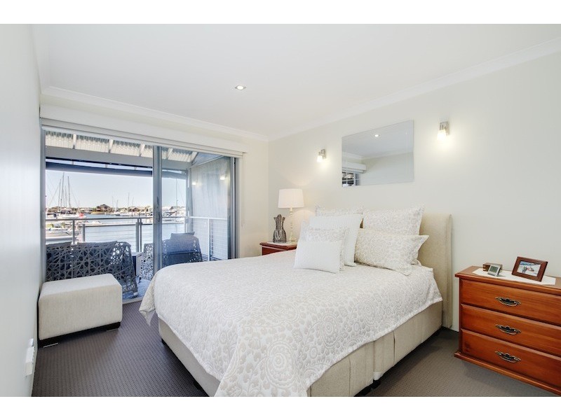 18/33 Spinnaker Boulevard, Geographe WA 6280