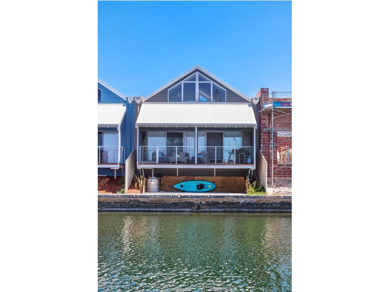 18/33 Spinnaker Boulevard, Geographe WA 6280