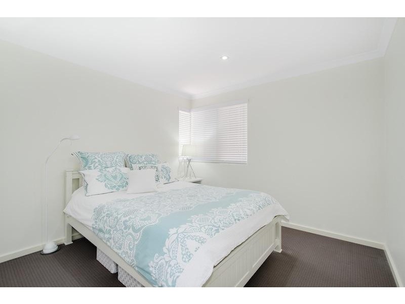 18/33 Spinnaker Boulevard, Geographe WA 6280