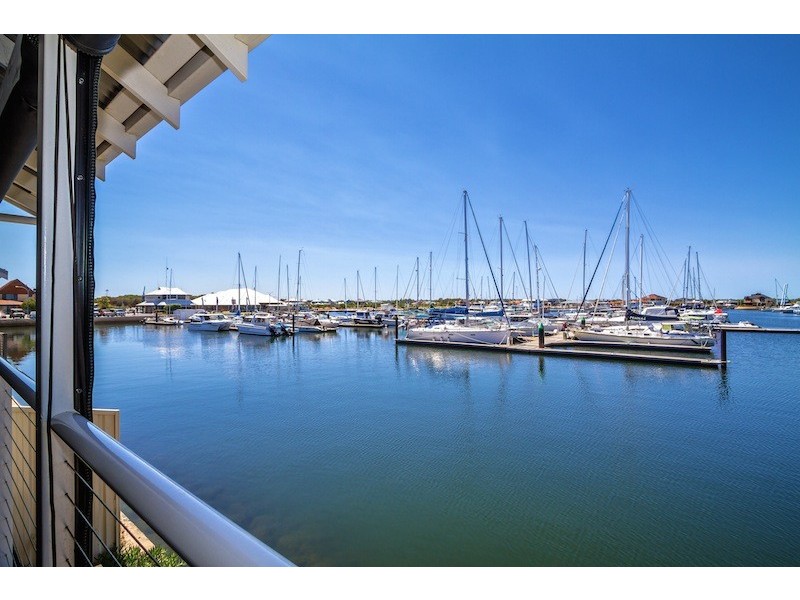 18/33 Spinnaker Boulevard, Geographe WA 6280