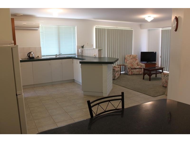 2/7 Shannon Place, West Busselton WA 6280