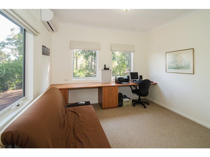 150 Vintners Drive, Quindalup WA 6281