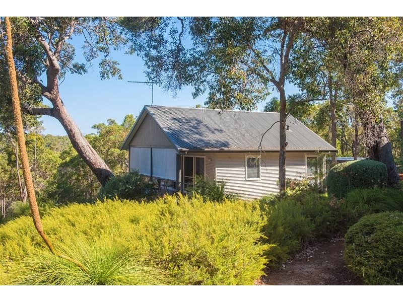 150 Vintners Drive, Quindalup WA 6281