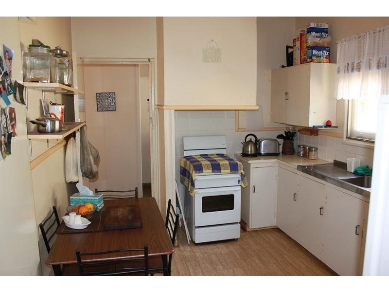 7 Backhouse Street, West Busselton WA 6280