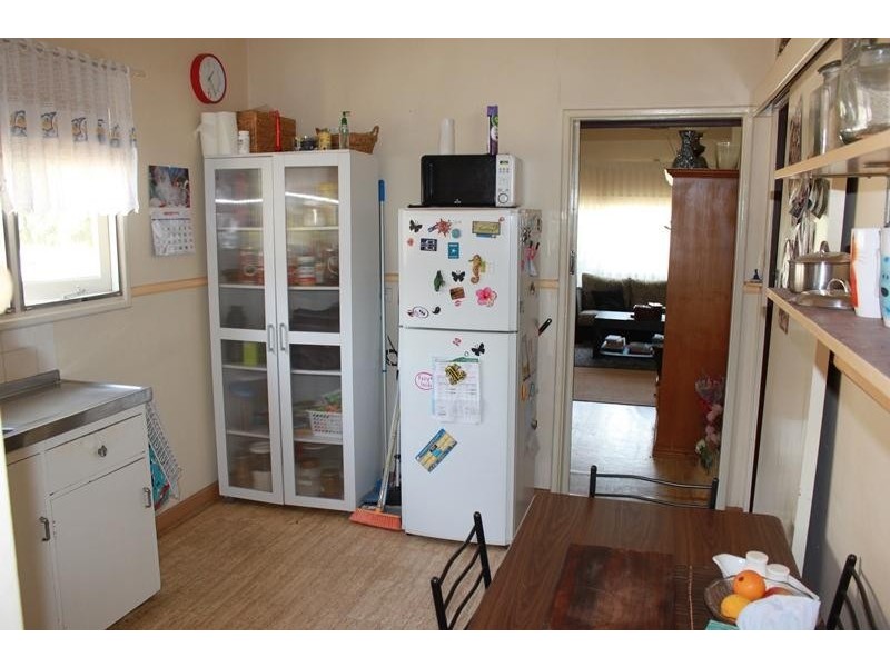 7 Backhouse Street, West Busselton WA 6280